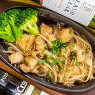 ぷりぷりふわふわの国産ホルモン、ご賞味あれ！