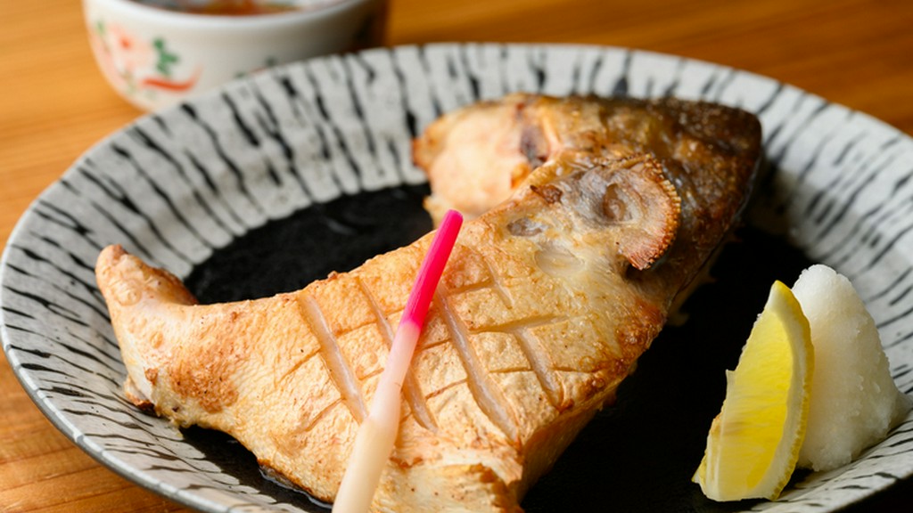 日本酒にも合うジューシーな旨みと香ばしさが織りなす『ブリカマ焼き』