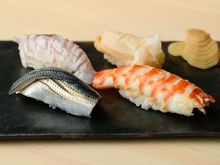 Sushiakihama