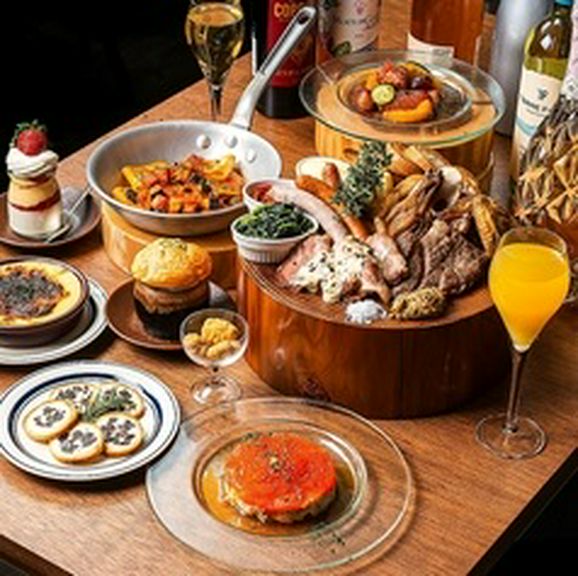 パーティー向けコース料理も多彩