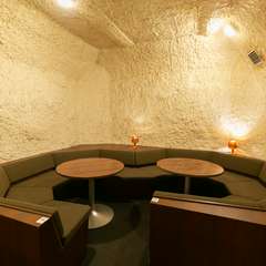 特別な仲間との時間を彩ってくれるVIP個室