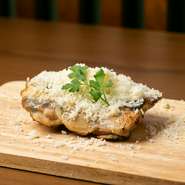 ふっくらジューシー鶏とチーズが究極のハーモニー『こここ焼き山かけチーズ』