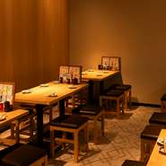 テーブル席は2名様から最大24名様までご利用いただけます｡