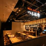 団体様でのご来店や貸切も承ります｡