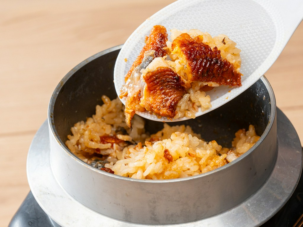 鰻の釜めし