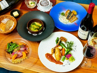 旬の野菜、新鮮な旬魚。目利きで選ばれた食材は、抜群のおいしさ