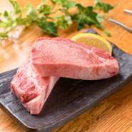 分厚いけど柔らかい、当店自慢の一品です！