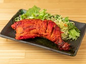 ジューシーな肉汁したたる『タンドリーチキン』