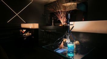 Shimbashi Shisha Bar &amp; Lounge 元池