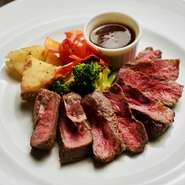 牛ロースのステーキ