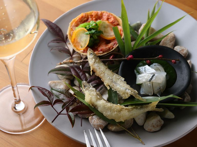 無農薬野菜に鮮魚。“季節を感じていただける食”も大切なテーマ