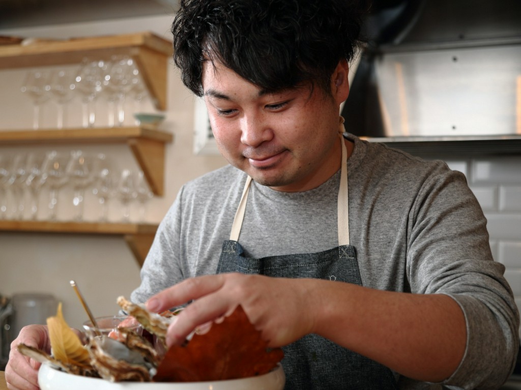 心地よい雰囲気のなか、食に没頭できる空間づくり