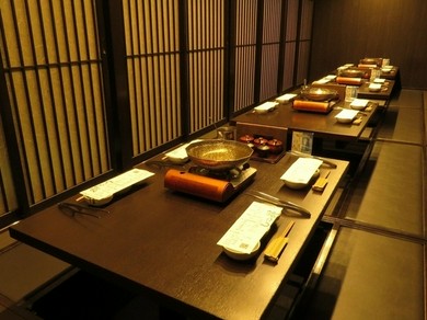 完全個室あり。3大和牛しゃぶしゃぶ食べ放題を楽しむ