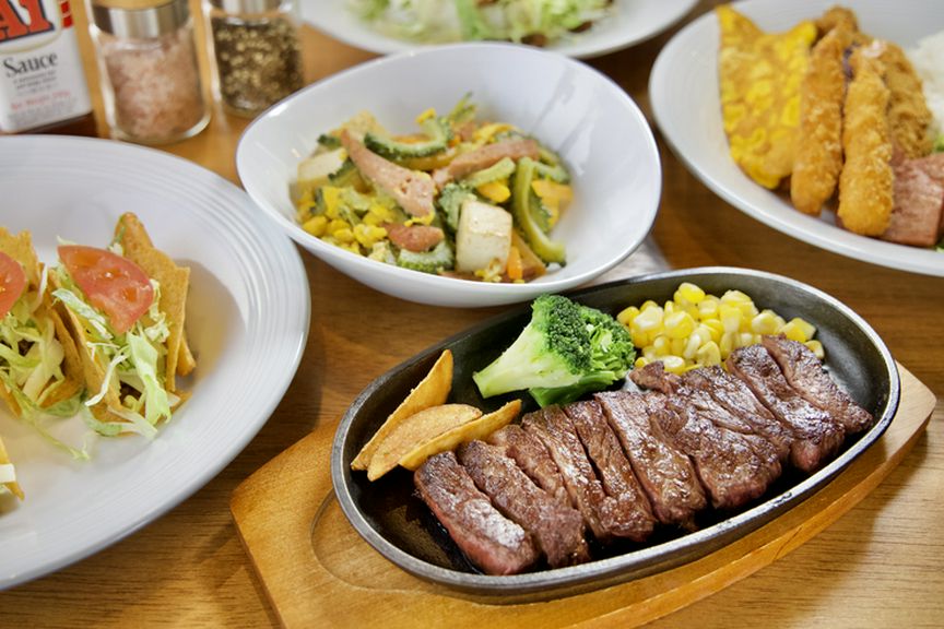 最高グレードのお肉と本格沖縄料理でいつもと一味違うデートに