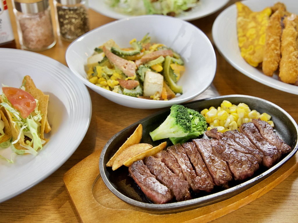 最高グレードのお肉と本格沖縄料理でいつもと一味違うデートに