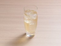 CAFE＆CAR 「U」のハイボールは強炭酸が基本です