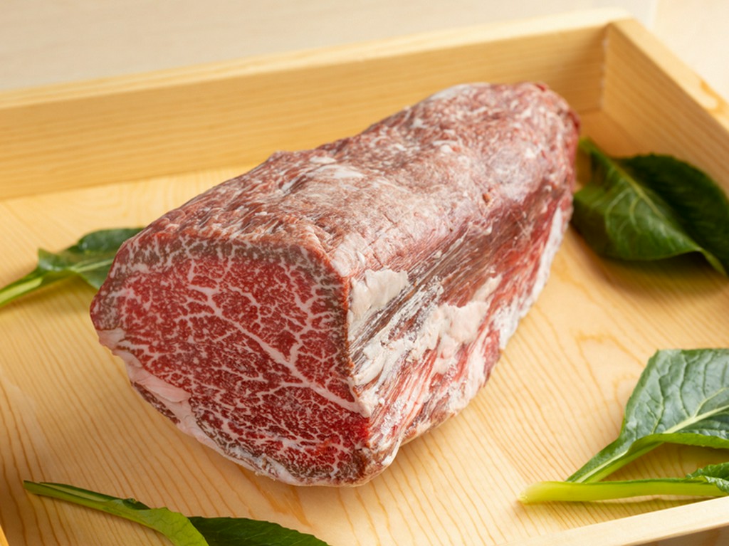 希少な和牛を、その日おすすめの調理方法で提供『平戸牛ヒレ　シャトーブリアン』