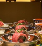 彩とりどりの肉前菜に、熟成タンに和牛ハラミ・熟成イチボ肉の絶品コース