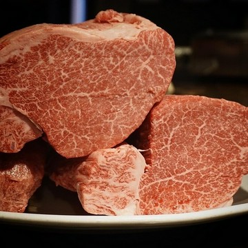 お肉の王様シャトーブリアンコース