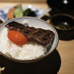 ちょっぴり贅沢なランチをお楽しみいただけるお昼間限定のコース。