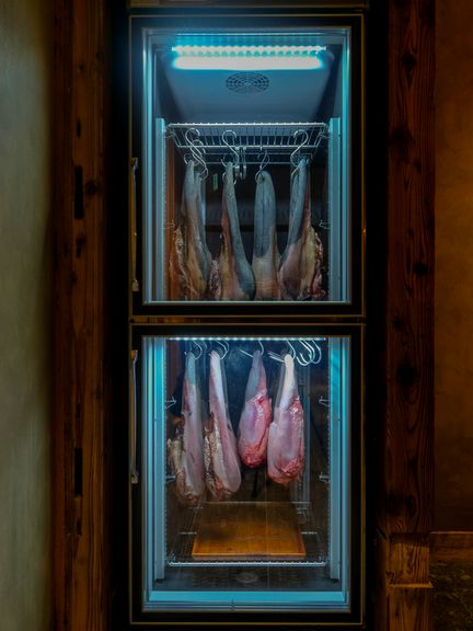 鮮度にこだわった牛肉の旨みを高める、最先端の熟成庫