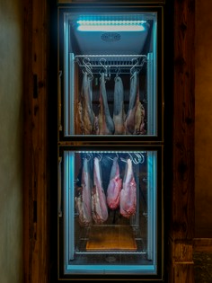 鮮度にこだわった牛肉の旨みを高める、最先端の熟成庫