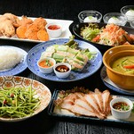 ランチでも大人気のグリーンカレーをリーズナブルなコースで!!