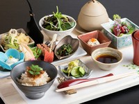 華やかなお昼の御膳『奏のお遊び御膳』