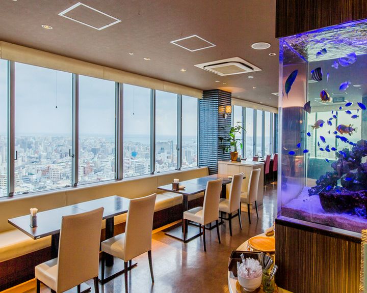 解放感ある『窓側席』が魅力!!