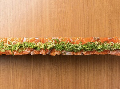 サーモン炙り寿司25cm