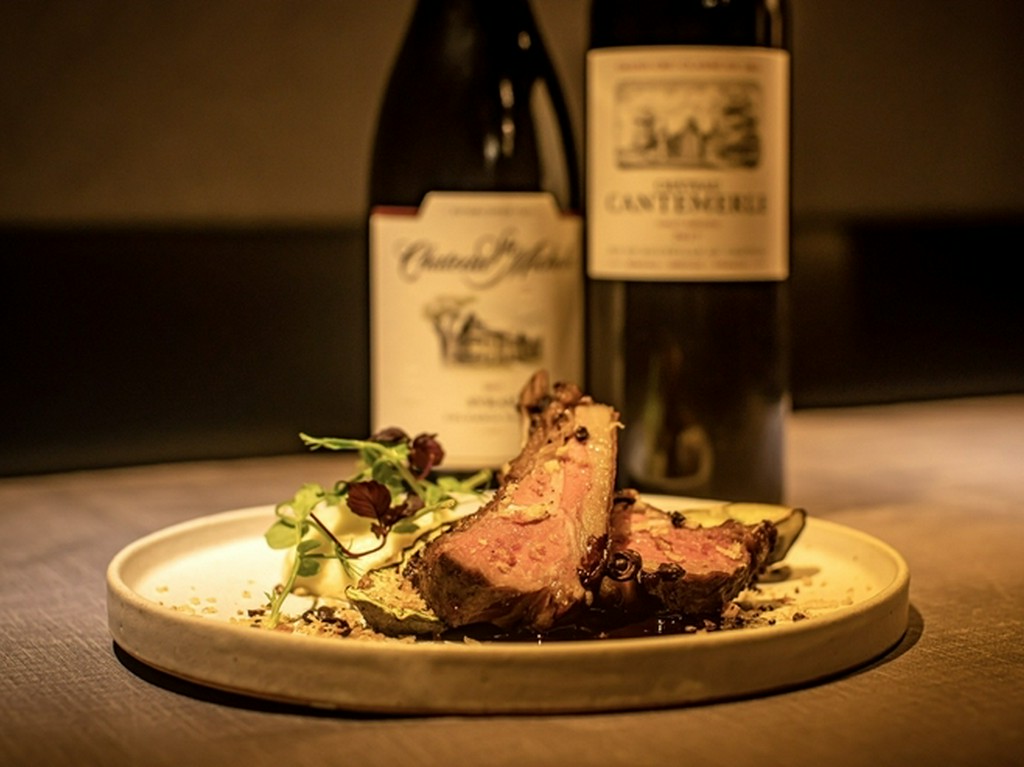 初心者でも食べやすく調理された本格ジビエに舌鼓