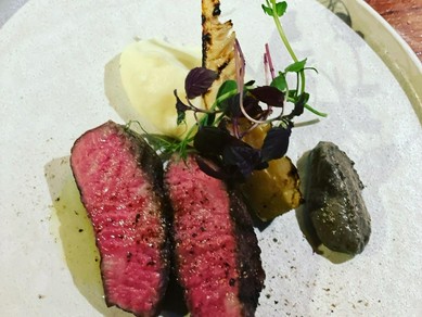 美味を知り尽くした食通の集まる接待の席でも安心です。