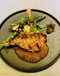 （雉）骨付きキジもも肉のグリル