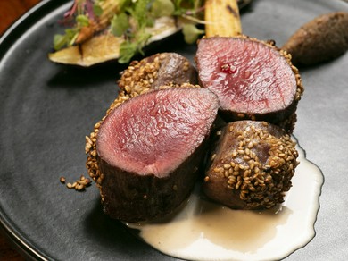 （鹿）国産鹿のポワレ