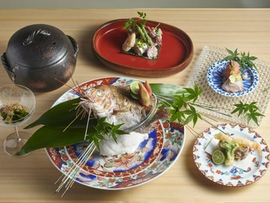目にも美しい料理は記念日や誕生日などの特別な日にぴったり