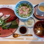 茶碗蒸し・赤出汁付き