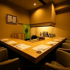 “全席特等席”。くつろぎのカウンター席