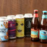 ハンバーガーといただきたいクラフトビール。アメリカ・カナダのIPAと、ハワイのコナビールを用意しています。