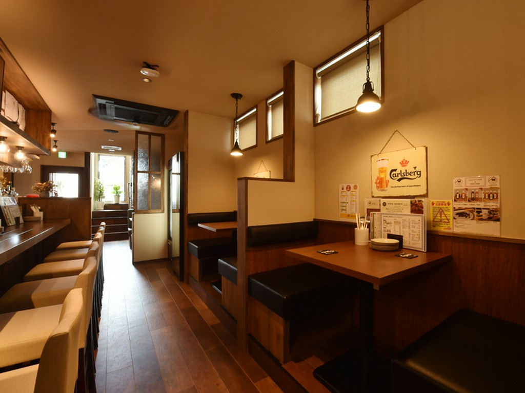 お気に入りの一杯を片手に、満ちたりた時間を満喫