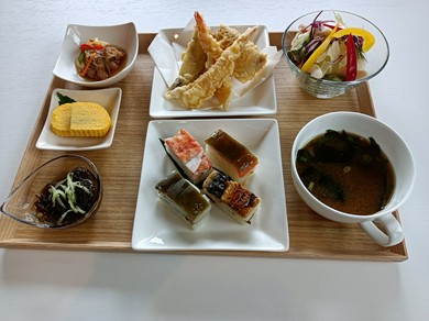 那覇のランチメニューがある和食のお店 ヒトサラ 那覇のランチメニューがある和食のお店 ヒトサラ