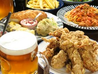 『加美屋式からあげ』と『ポテトフライ』食べ放題にクラフトビールが飲み放題のコース。