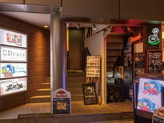 ジビエ尽くしのおすすめコースと種類豊富なクラフトビール