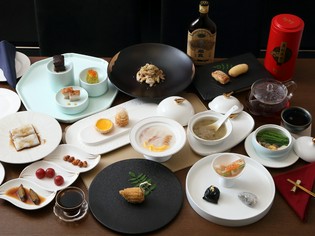 四季折々の香りや旨みを逃さず、旬の食材を厳選