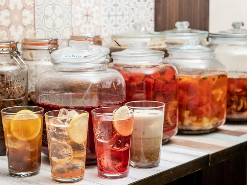 自家製クラフトコーラ「ヤドコーラ」クリア （A）