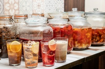 自家製クラフトコーラ「ヤドコーラ」クリア （A）