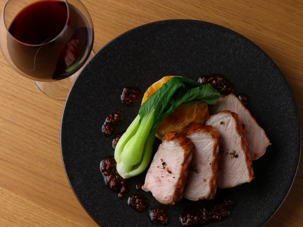 赤・白・泡…。好みのスタイルで楽しめる多彩なワイン