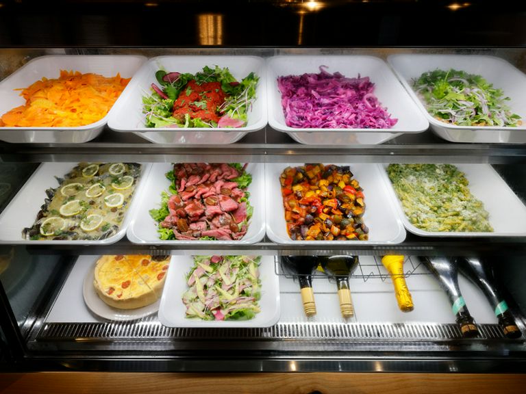 テイクアウトも可能。その時々の旬食材を使った、手づくり料理