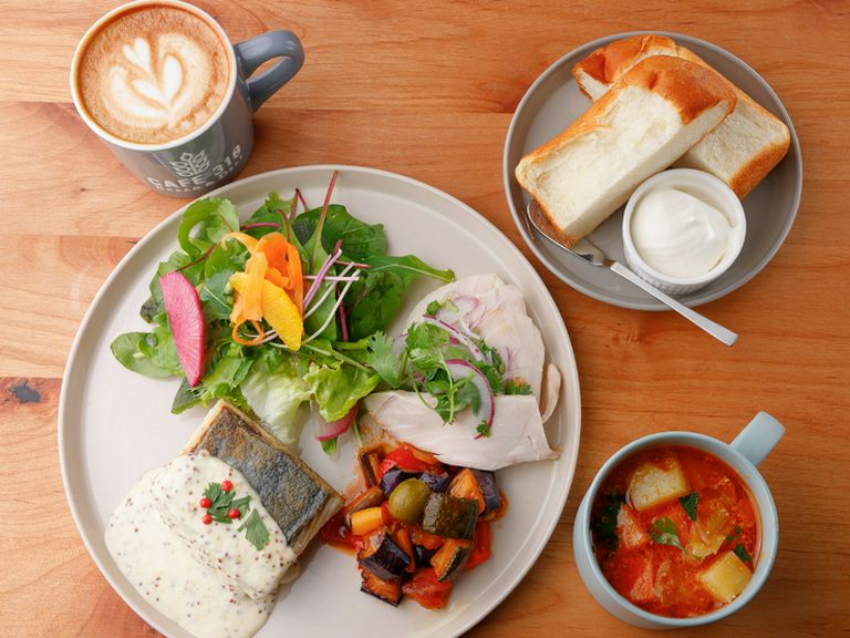 おいしくてヘルシー。見た目にもかわいい料理で会話も盛り上がる