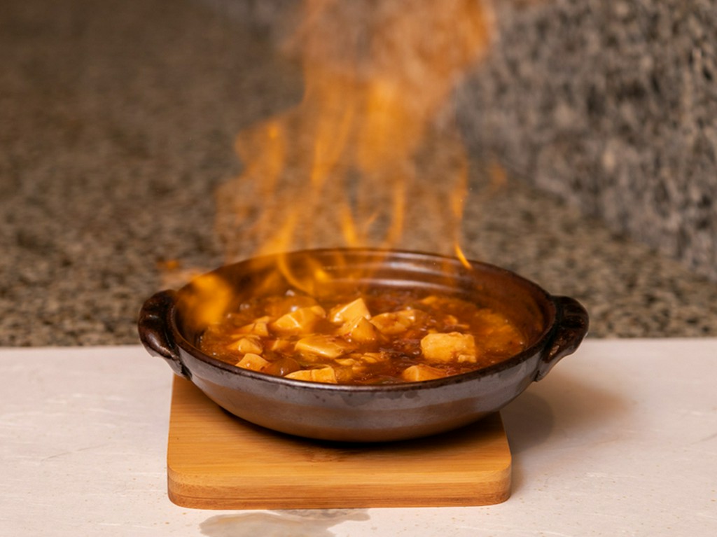 この道18年のシェフがつくる中華技法を駆使した『麻婆豆腐』