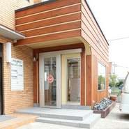 ランチタイムはあえて、少しだけリッチな価格帯で設定。コースの流れを意識し、一品ずつ提供するスタイルを採用しているとか。お昼時の優雅な女子会にも、オススメできる一軒です。
